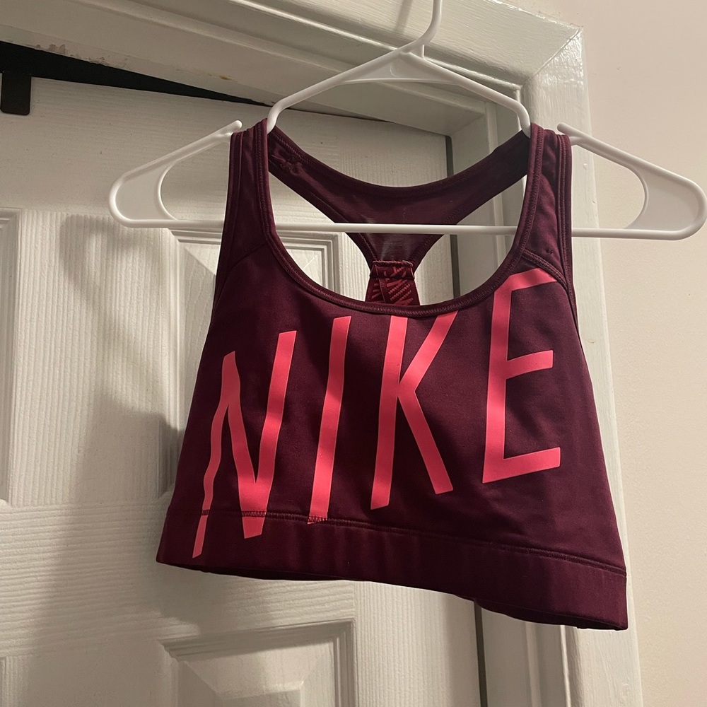 nike sports bra